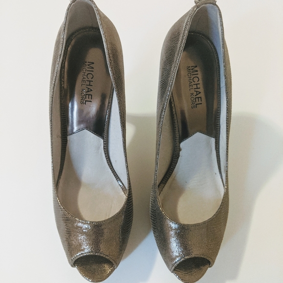 Michael Michael Kors platform peeptoe heels SZ 9.5 - Picture 2 of 8